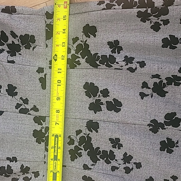 NWT Ann Taylor Floral Gray Dress - Picture 7 of 8